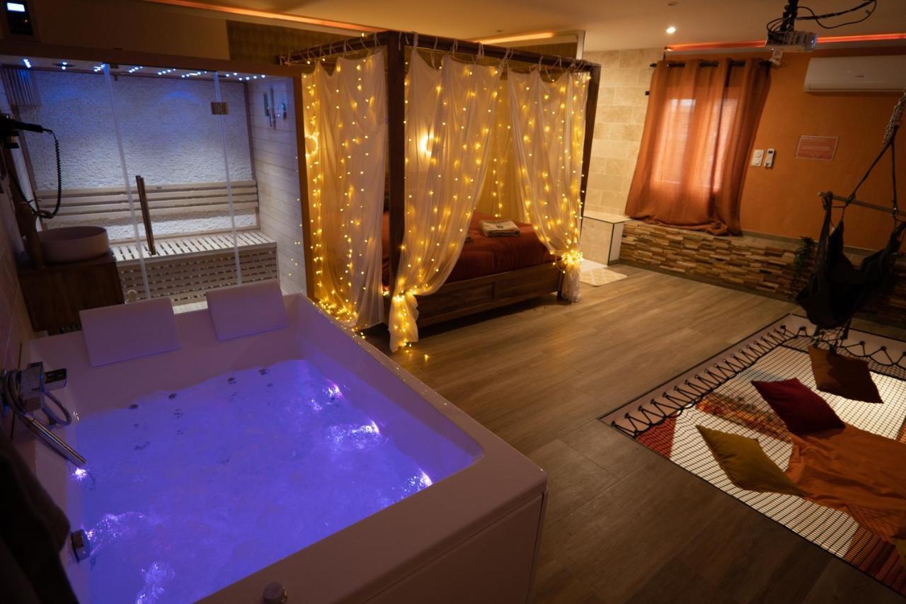 Capsule Marrakech I Chicha I Sauna I Balnéo I Console PS5 I Cinéma Trith-Saint-Leger Extérieur photo