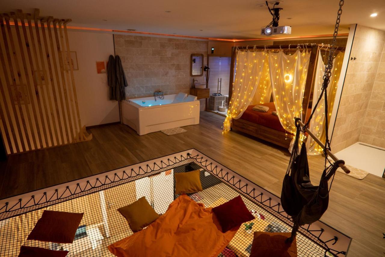Capsule Marrakech I Chicha I Sauna I Balnéo I Console PS5 I Cinéma Trith-Saint-Leger Extérieur photo