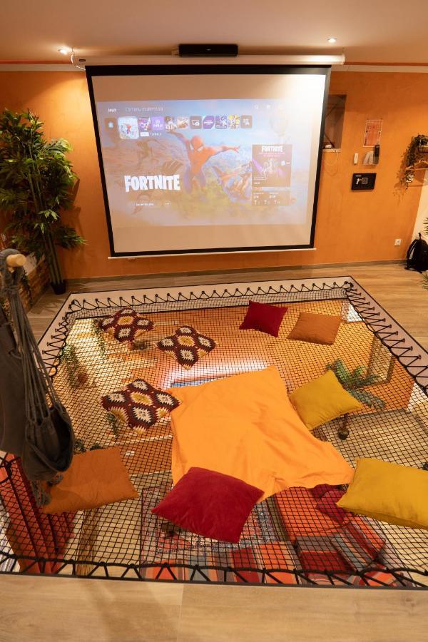 Capsule Marrakech I Chicha I Sauna I Balnéo I Console PS5 I Cinéma Trith-Saint-Leger Extérieur photo