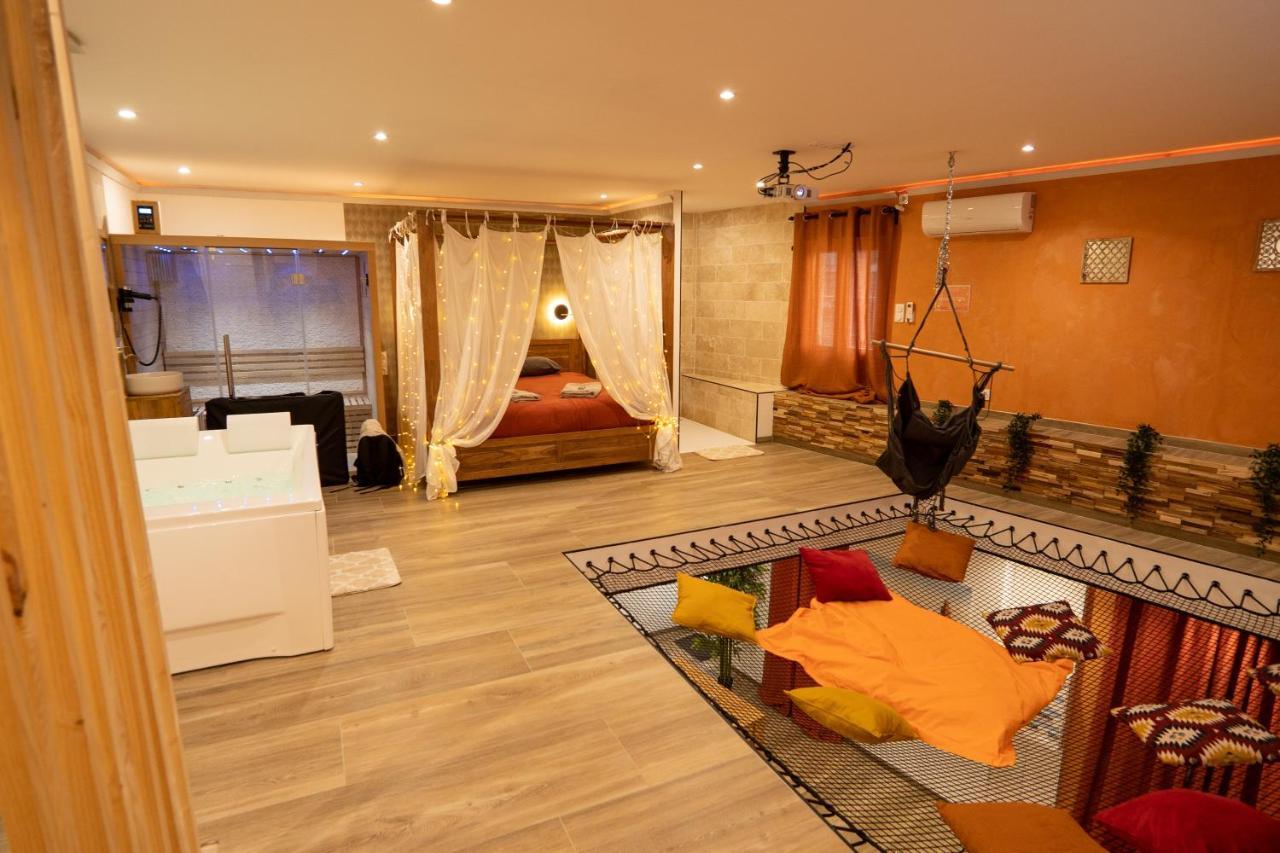 Capsule Marrakech I Chicha I Sauna I Balnéo I Console PS5 I Cinéma Trith-Saint-Leger Extérieur photo