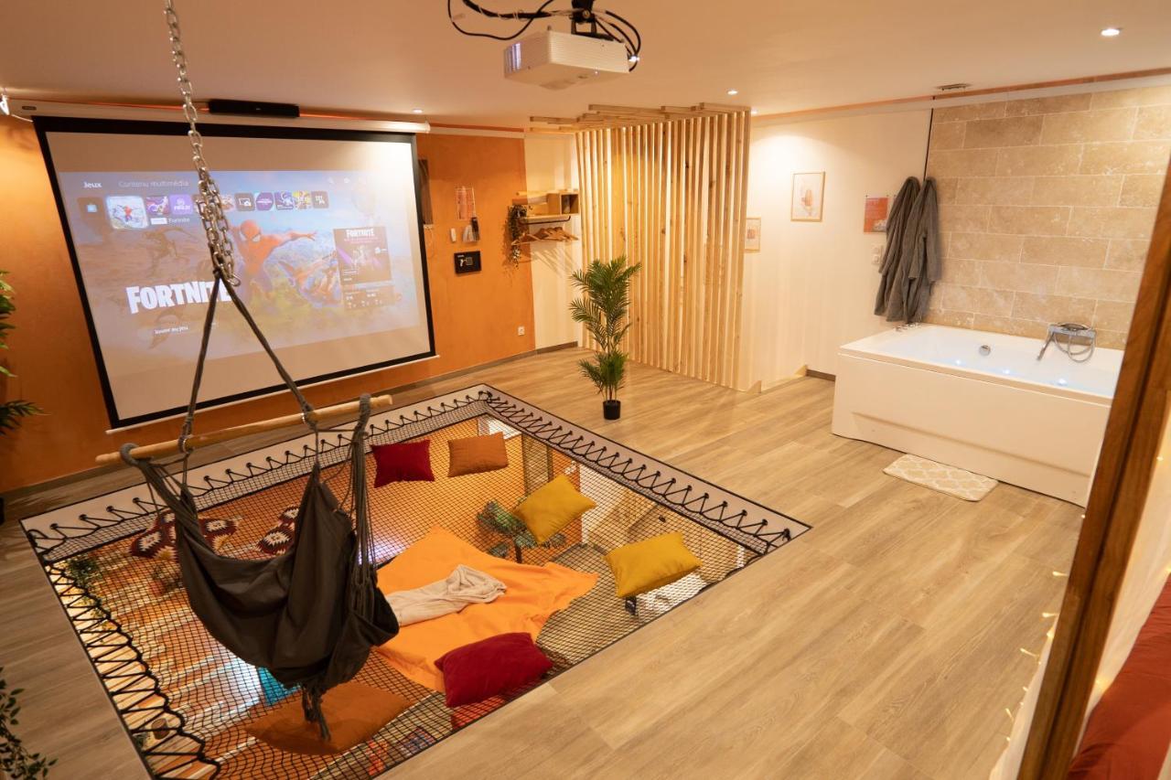 Capsule Marrakech I Chicha I Sauna I Balnéo I Console PS5 I Cinéma Trith-Saint-Leger Extérieur photo